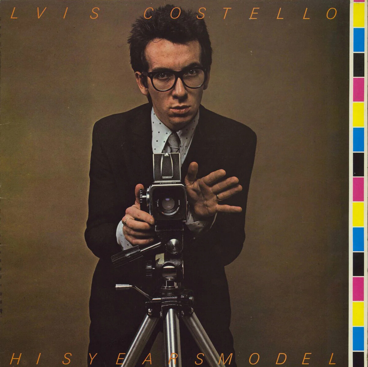 Elvis Costello Albums: songs, discography, biography, and listening