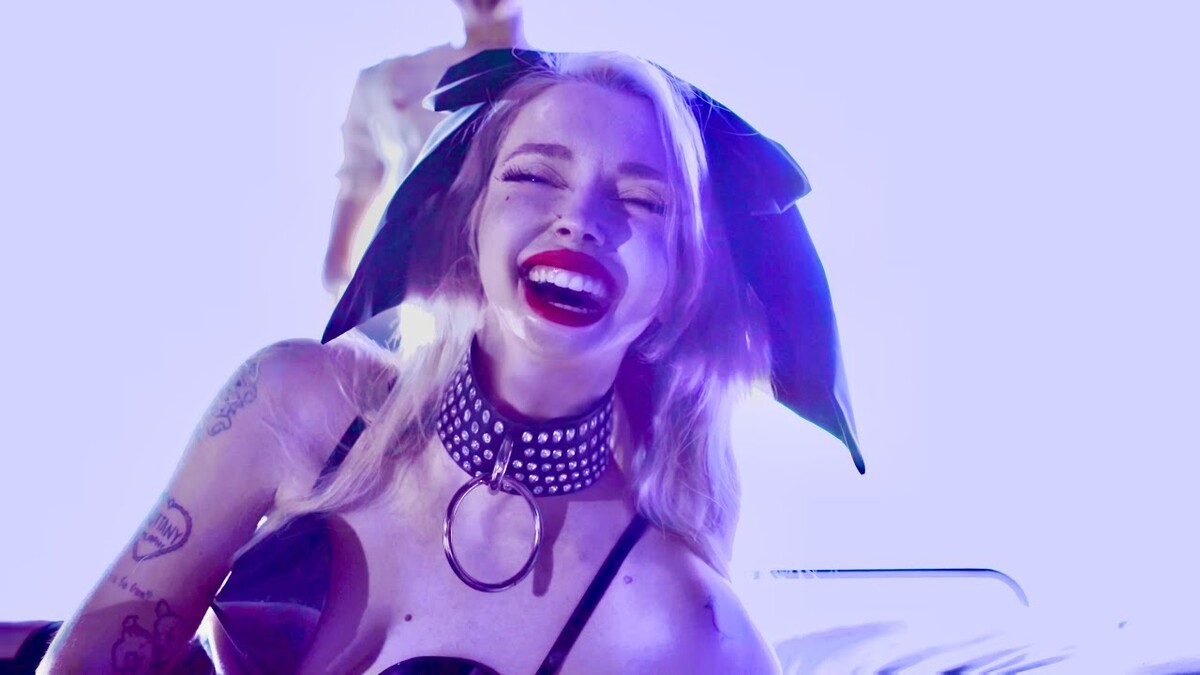 Perfectly Ordinary by Viola Odette Harlow (Music video): Reviews, Ratings, Credits, Song list