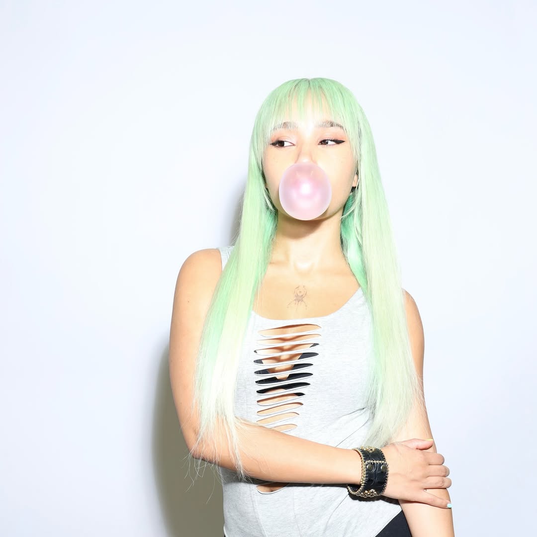 XO by RADA (Album, Alternative R&B): Reviews, Ratings, Credits, Song ...