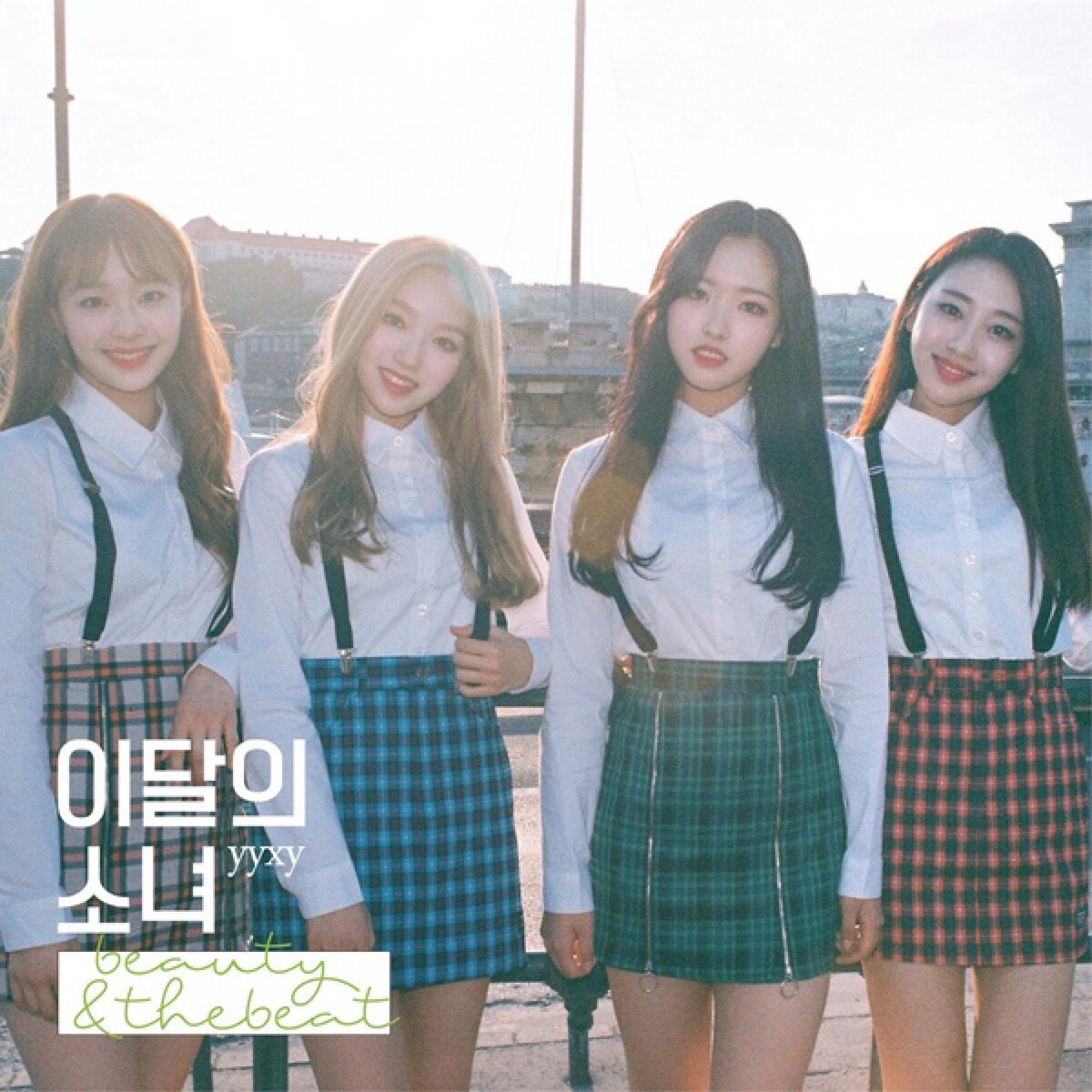 loona yyxy beauty & the beat 限定版 今月の少女 今月の少女LOONA yyxy 「Beauty & The Beat」トレカ付 LOONA