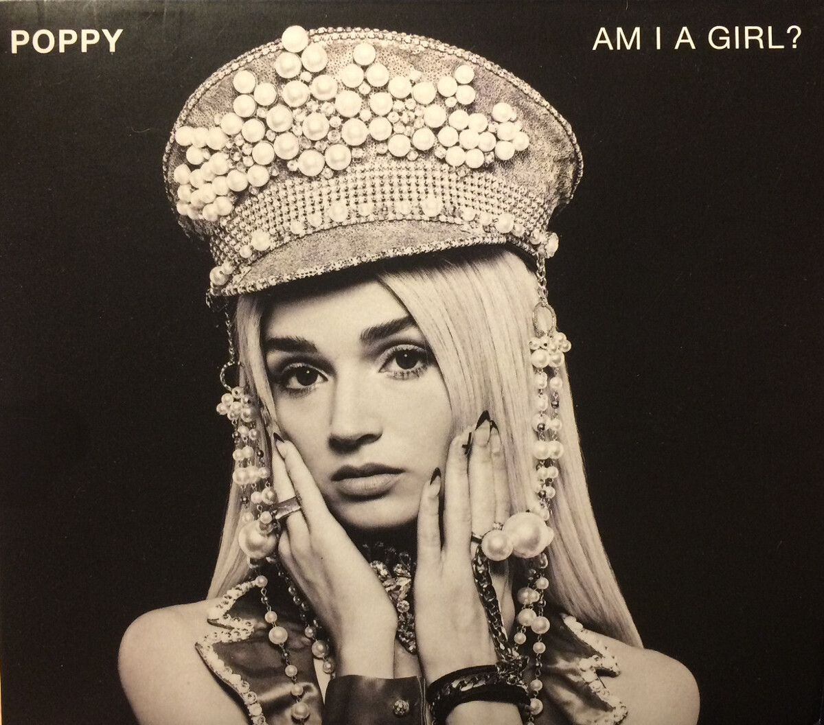 POPPY/ポッピー/AM I A GIRL? Am I a Girl? by Poppy (Album; Mad Decent; MAD406CD): Reviews