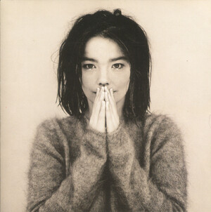 Björk - Debut, Cover art