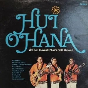 Young Hawaii Plays Old Hawaii by Hui Ohana album cover