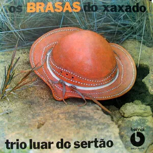 Os brasas do xaxado by Trio Luar do Sertão album cover