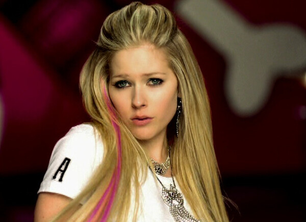 Avril Lavigne - Girlfriend (Remix) Feat. Lil Mama - YouTube