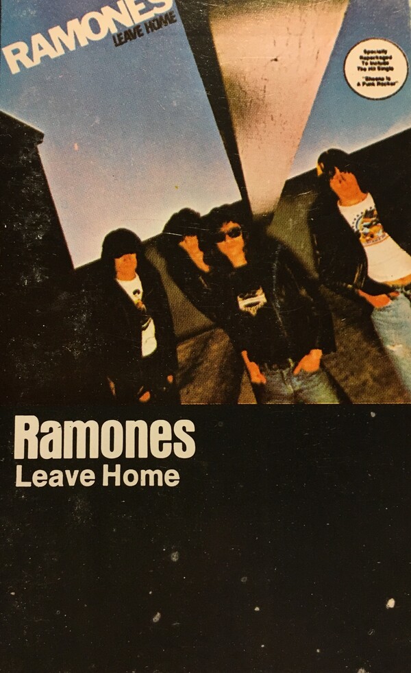 Leave Home by Ramones (Album; Jugoton; MC-7 3 02622 6