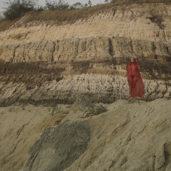 MTG sagrado profano by Luísa Sonza & Kayblack (Single) Reviews